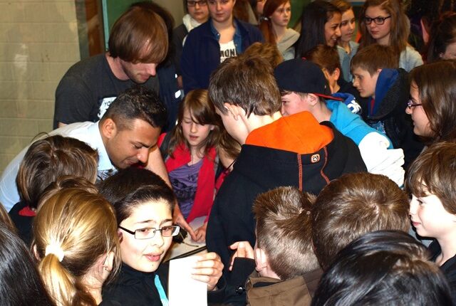 Volles Haus: Über 500 Schüler plus etliche Erwachsene füllten Wiesentaler Wagbachhalle – KW 19 / 13